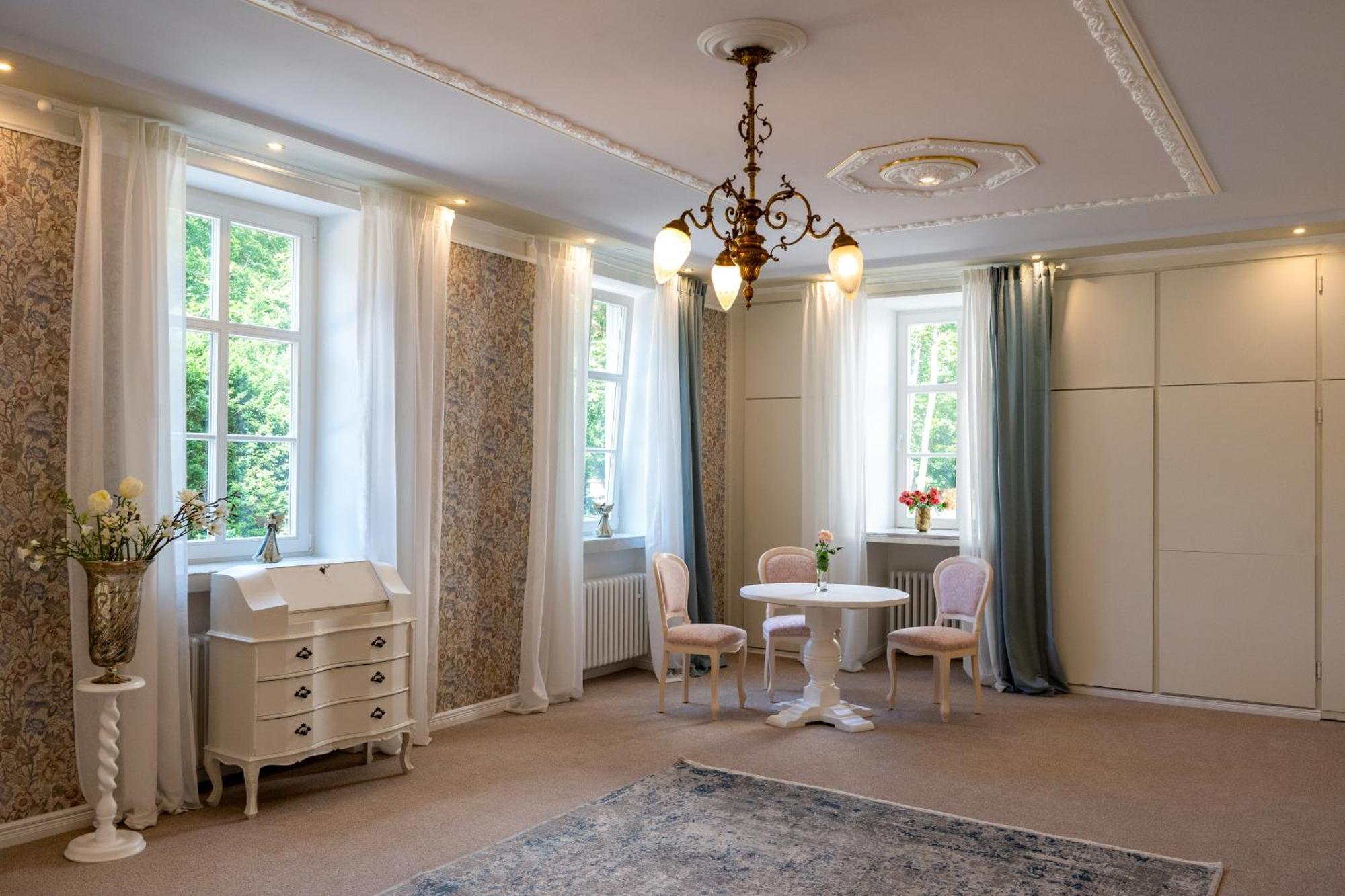 Schlosshotel Wilhelmsthal Calden ภายนอก รูปภาพ