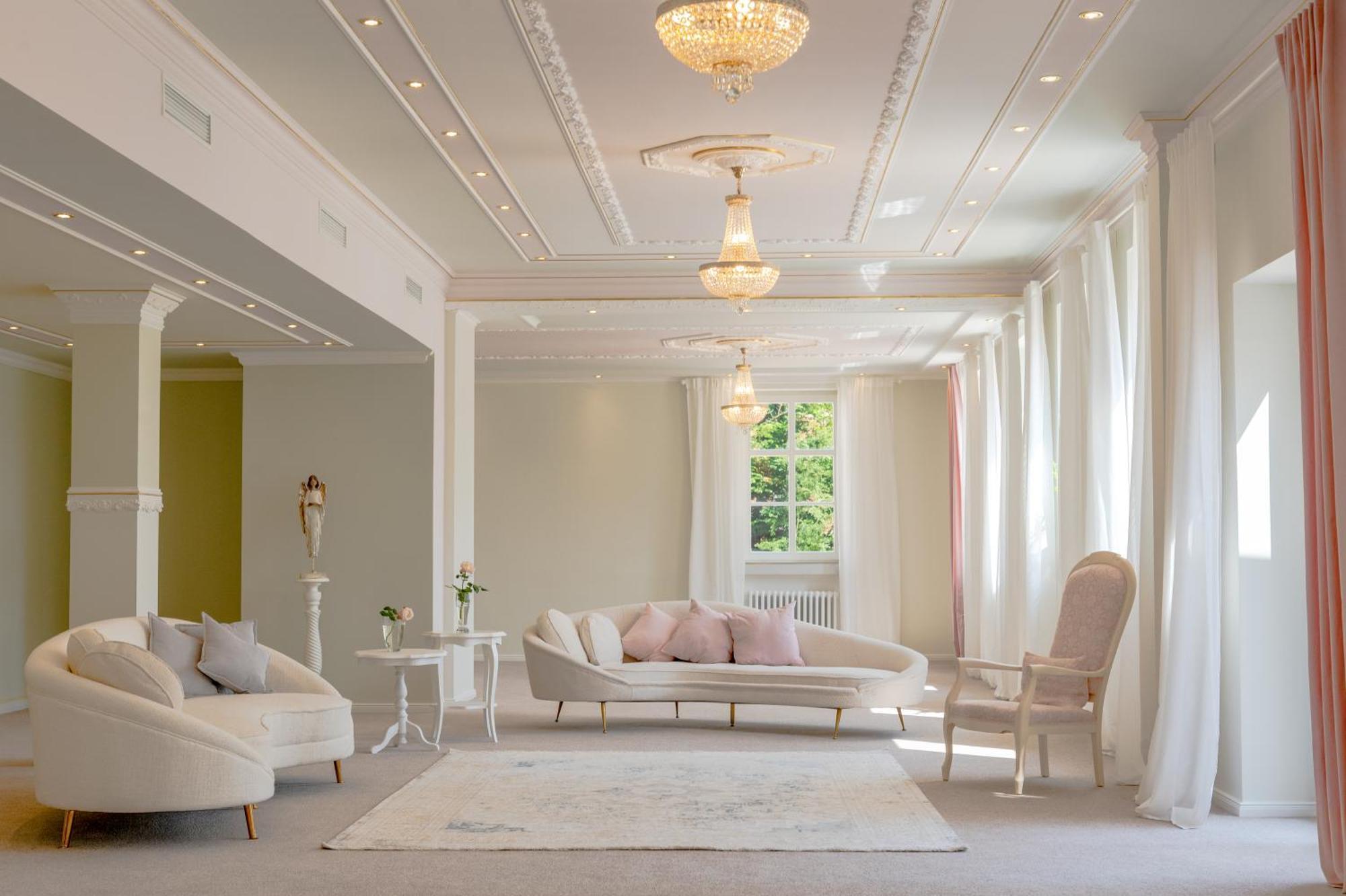 Schlosshotel Wilhelmsthal Calden ภายนอก รูปภาพ