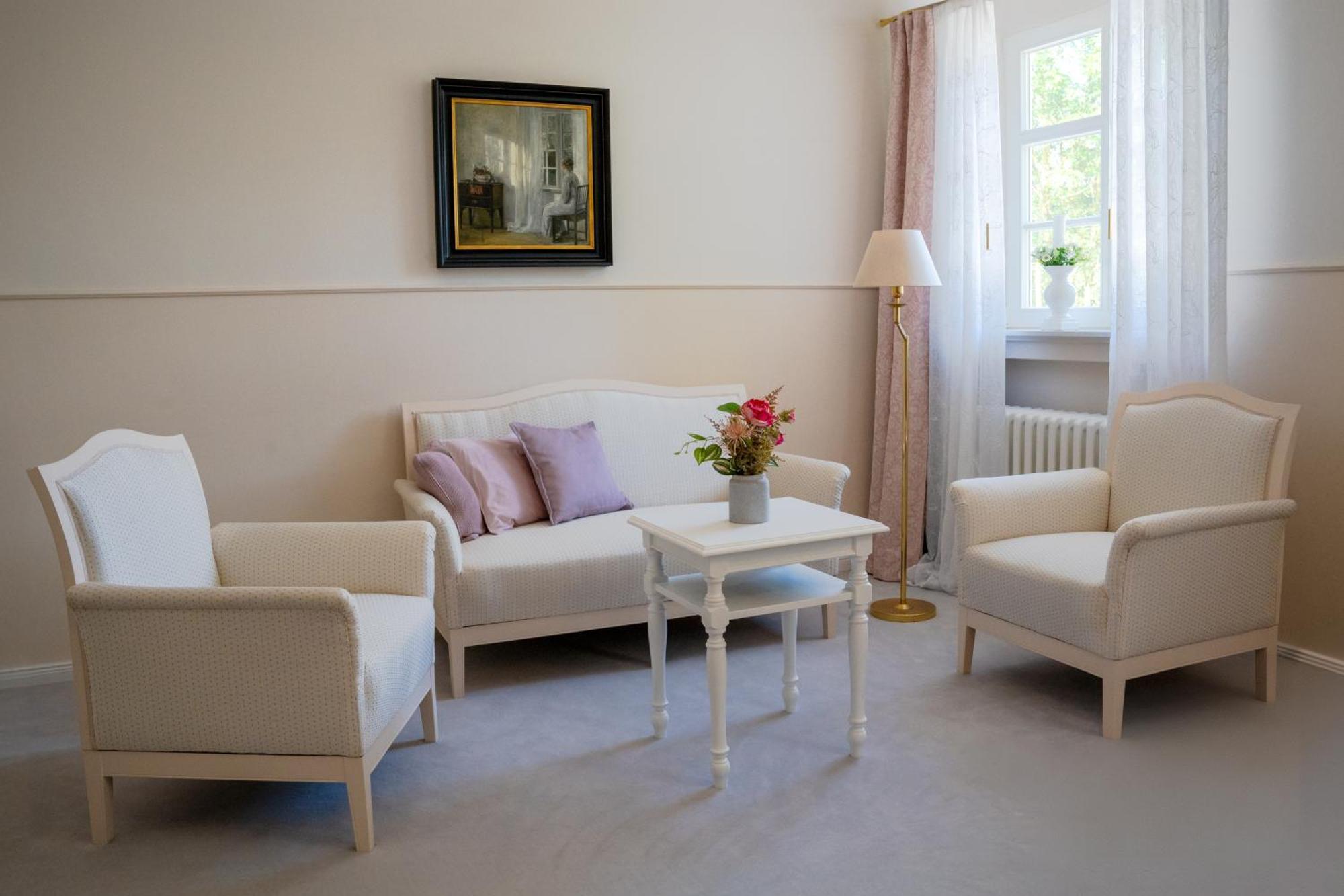 Schlosshotel Wilhelmsthal Calden ภายนอก รูปภาพ