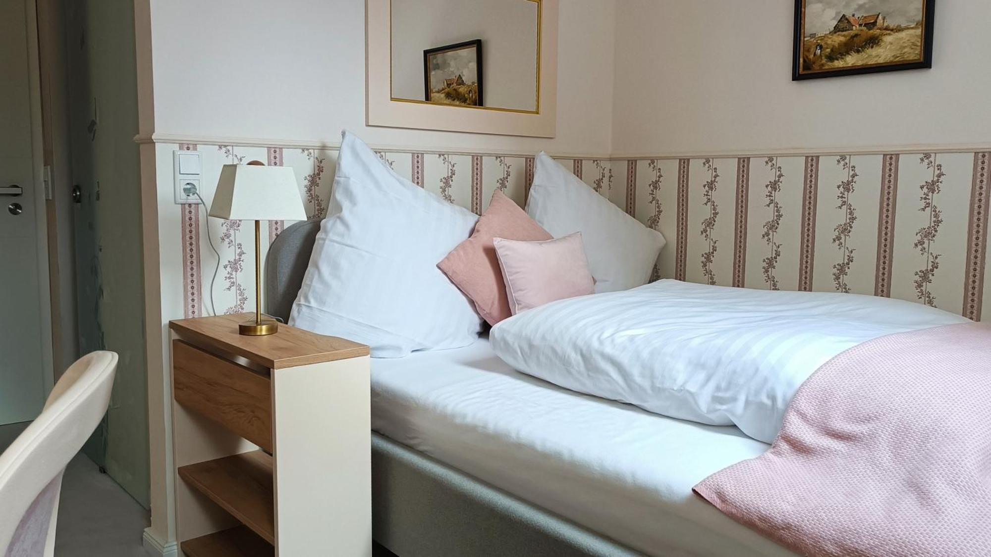 Schlosshotel Wilhelmsthal Calden ภายนอก รูปภาพ